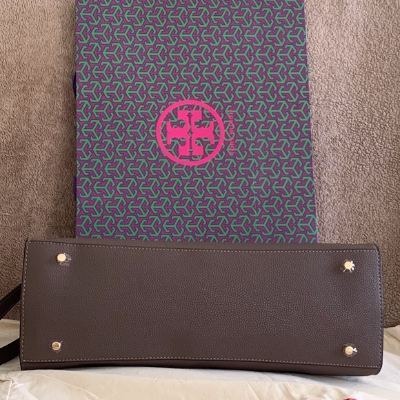 NWOT Tory Burch Walker Satchel - Picture 6 of 6